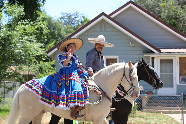 father daughter parade