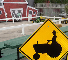 tractor pull sign